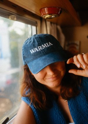 Warmia-czapka-z-daszkiem-Kiosk-Slowspotter